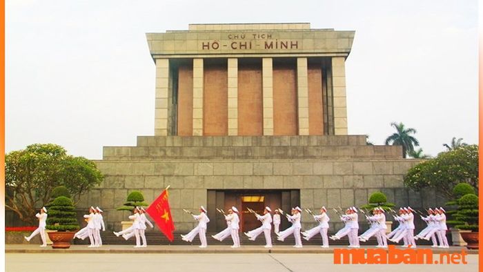 Lăng Chủ tịch Hồ Chí Minh