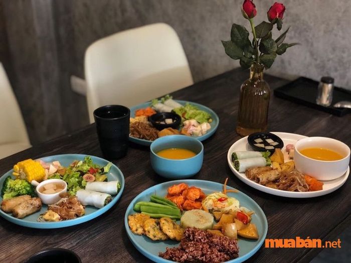Ẩm Thực Chay Hoa Thiên