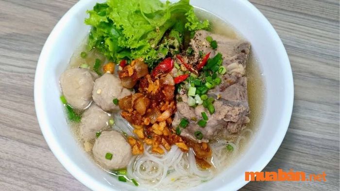 Hủ Tiếu Bò Kho Tham Lương