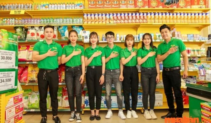Công việc bán hàng đòi hỏi bạn phải linh hoạt, nhanh nhạy và có khả năng tính toán chính xác khi phục vụ khách hàng.