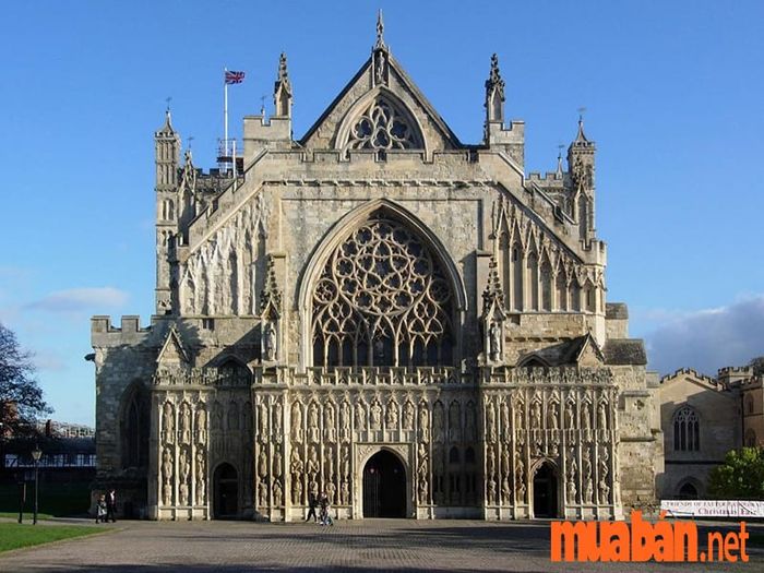 Phong cách kiến trúc Gothic