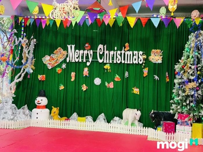 Trang Trí Lớp Học Noel Với Đồ Dùng Handmade Hoặc Mua Sẵn Tùy Ý