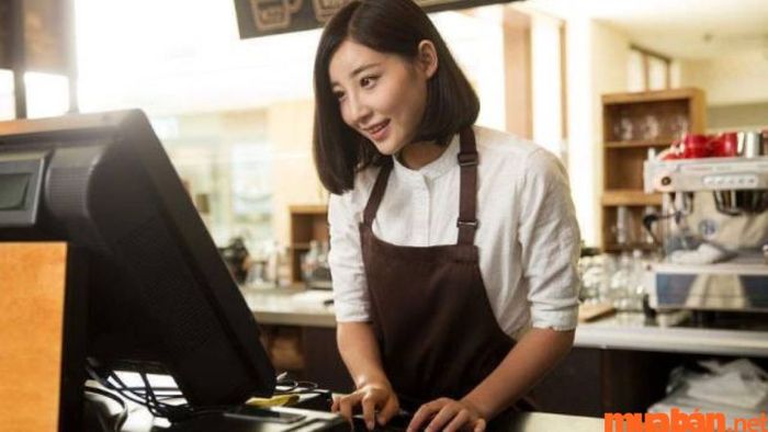 Kiểm tra lại số tiền thu và lập báo cáo cuối ca