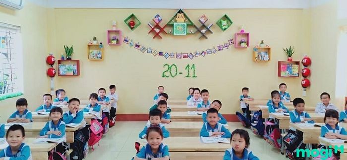 Trang trí lớp học tiểu học để chào mừng ngày 20/11