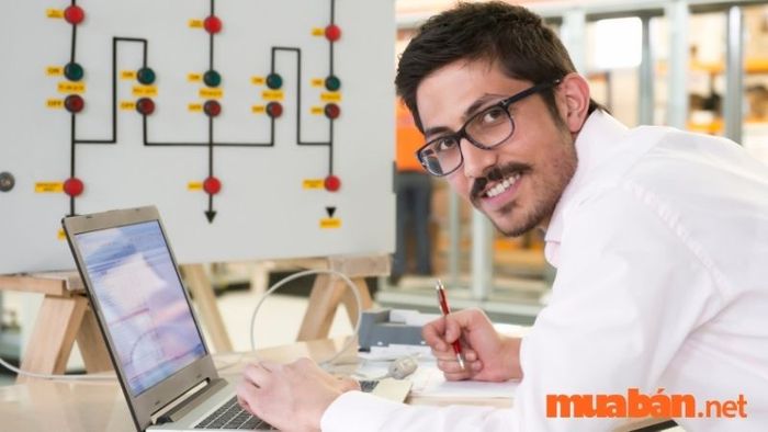 Ngành kỹ thuật điện là gì? Trở thành thợ điện chuyên nghiệp.