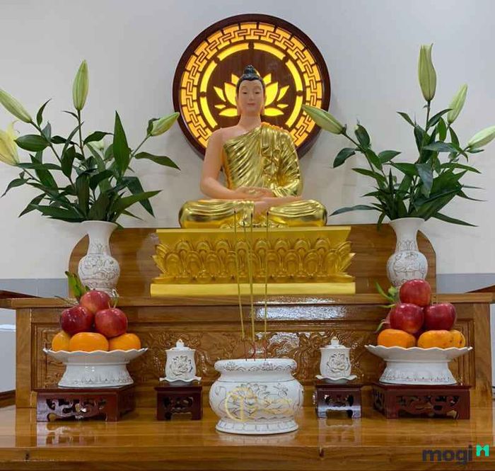 Bàn Thờ Phật Đơn Giản và Ý Nghĩa Tâm Linh Sâu Sắc