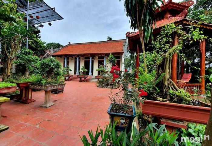 Thiết kế nhà 5 gian với sân vườn