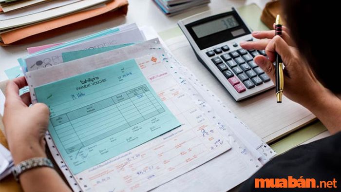 Vai trò của kế toán chi phí là giám sát và kiểm soát các khoản chi phí trong doanh nghiệp
