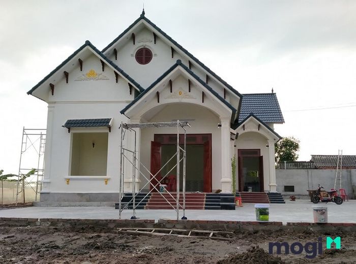 Gia chủ nên lựa chọn một đơn vị thi công uy tín để đảm bảo chất lượng công trình và kiểm soát chi phí hiệu quả.