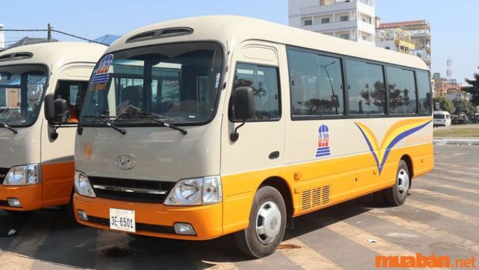 Xe khách, xe bus ở Campuchia