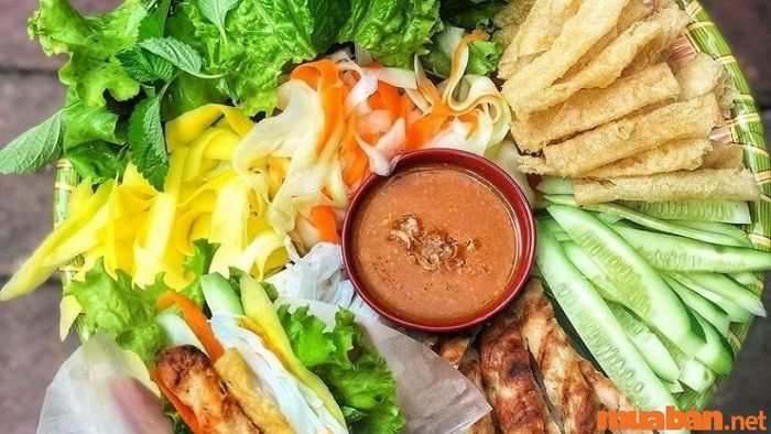 Nem nướng Nha Trang, món ăn nổi bật của thành phố biển