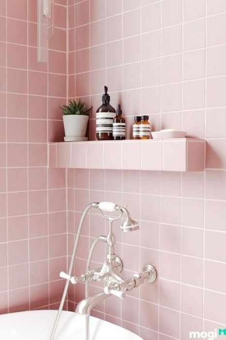 Màu hồng, với sắc thái nhẹ nhàng và lãng mạn, luôn mang đến không gian ấm áp và đầy cảm xúc.