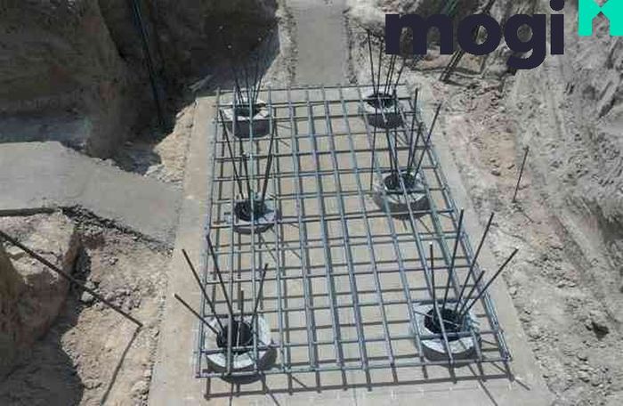 Việc chọn lựa loại móng nhà phụ thuộc vào đặc điểm của địa hình nơi xây dựng