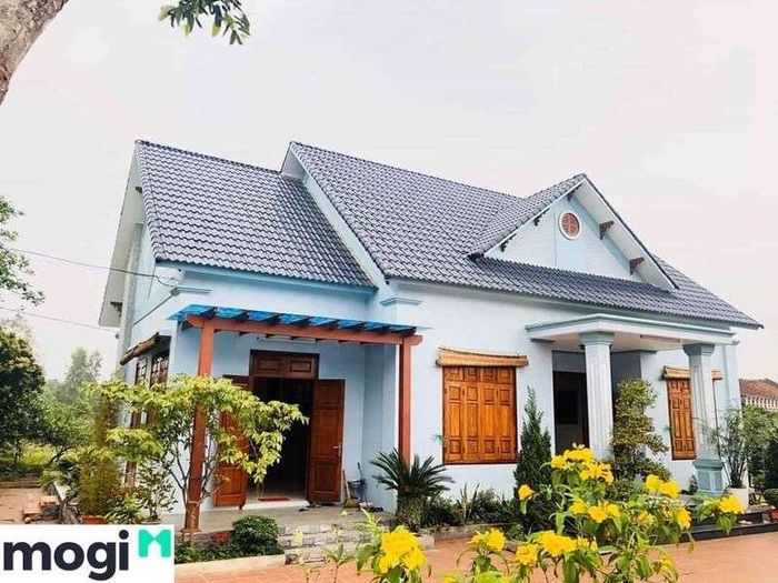 Mái nhà là yếu tố được rất nhiều gia đình ưa chuộng vì ảnh hưởng lớn đến vẻ ngoài và chi phí.