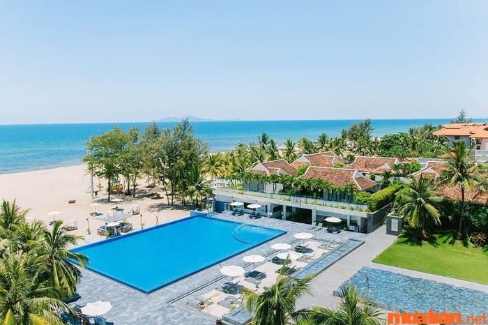 Pullman Đà Nẵng Beach Resort