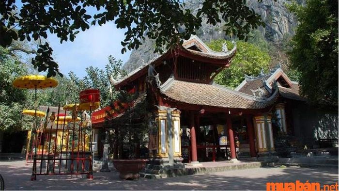 Đền Trần Hải Phòng
