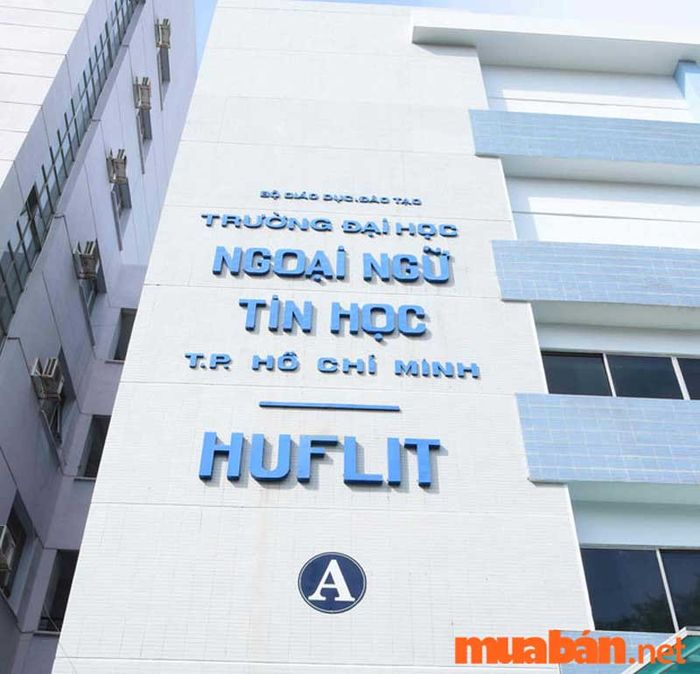 Đại học Huflit là một sự lựa chọn tuyệt vời cho câu hỏi ngành quản trị du lịch và lữ hành học trường nào.