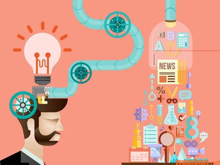 Creative Director là người chịu trách nhiệm quản lý các hoạt động sáng tạo liên quan đến nội dung và hình ảnh.