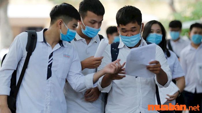 Ngành công tác xã hội xét tuyển các khối thi nào? Đây là thông tin quan trọng giúp thí sinh định hướng đăng ký thi vào ngành này.