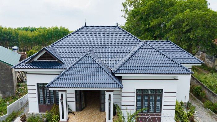 Độ dốc mái ngói chuẩn.