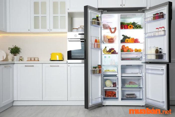tủ lạnh bị rò rỉ nước