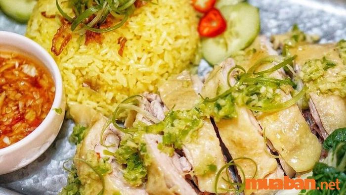 Cơm gà Phan Rang – đặc sản không thể bỏ qua