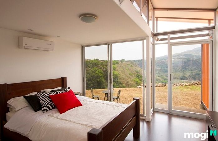 Bên trong ngôi nhà container 2 cái 40ft tại San Jose, Costa Rica