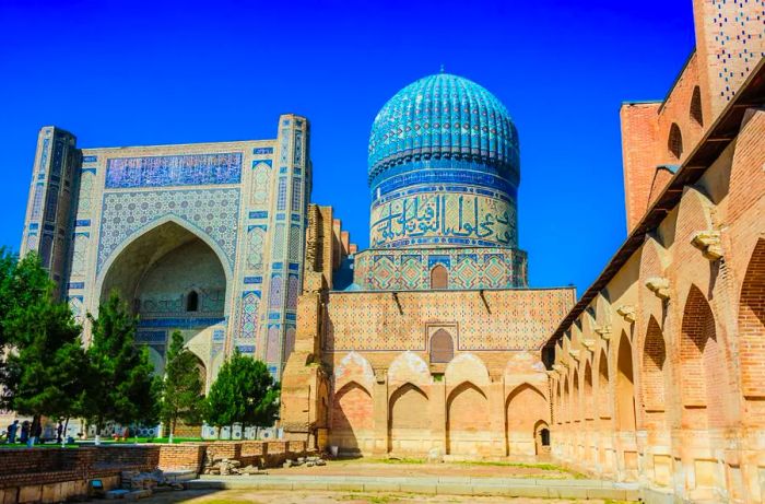 Samarkand’s Bibi Khanum Mosque is one of the grandest in Central Asia, renowned for its immense size and architectural beauty.