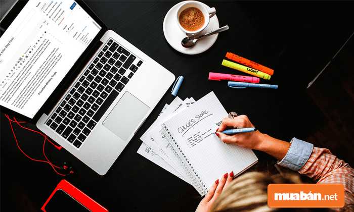 Viết bài PR, viết bài chuẩn SEO – công việc dành cho những ai đam mê viết lách.