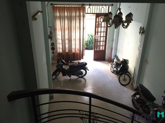 Có nên thuê phòng trọ chung với chủ nhà?