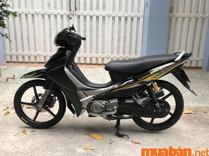 Sirius độ với mâm Racing Boy cá tính và thể thao