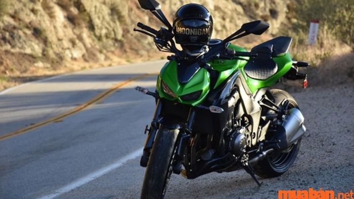 Đánh giá về Kawasaki Z1000 2023