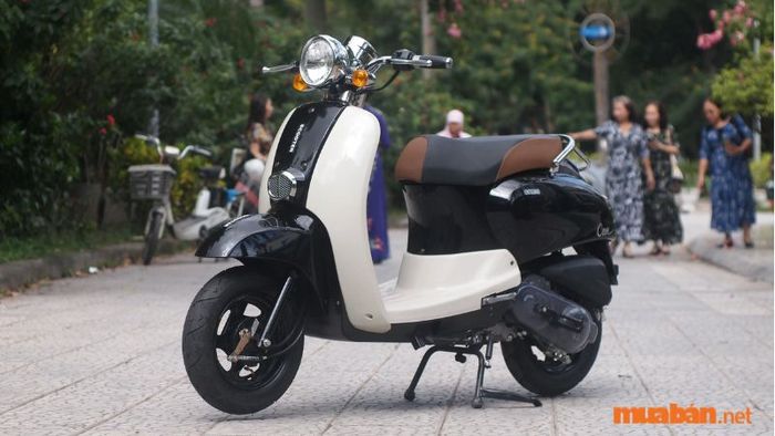 Để tạo dựng niềm tin với khách hàng, hệ thống đại lý ủy quyền của Yamaha luôn cam kết cung cấp sản phẩm chính hãng và đảm bảo dịch vụ bán hàng cùng bảo hành uy tín.