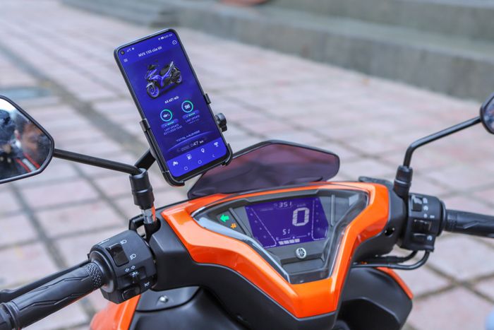 Màn hình trên Yamaha NVX 155 VVA 2023