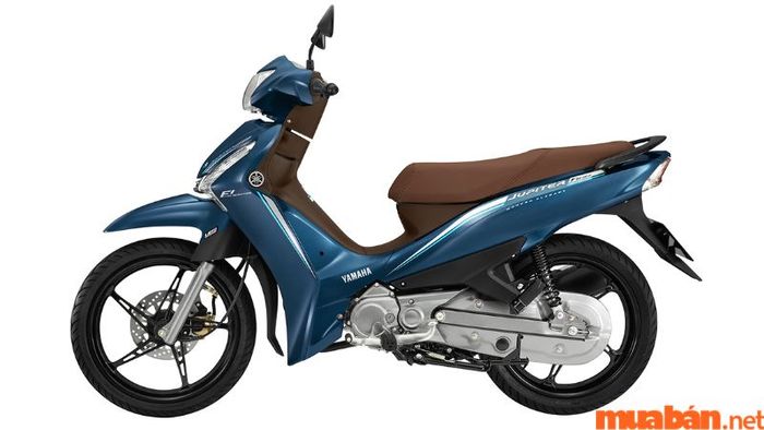 Thân xe Jupiter Finn 2023 được thiết kế từ các mảng lớn, đồng nhất với phần đầu và đuôi xe.