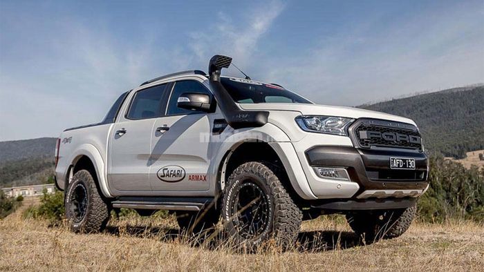 Ống thở cho Ford Ranger là lựa chọn tối ưu để đảm bảo xe hoạt động tốt trong mùa mưa bão.