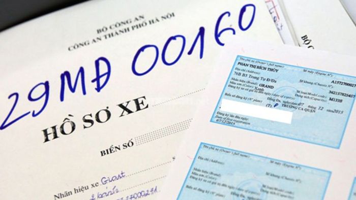 Chuẩn bị các giấy tờ cần thiết cho việc đăng ký xe