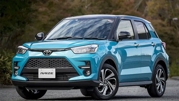 Giá xe Toyota