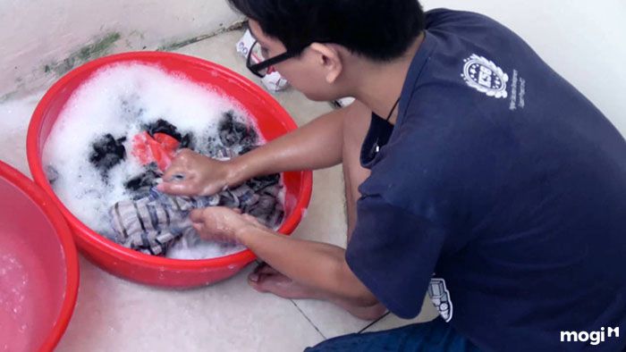 nỗi khổ cho thuê phòng trọ Việt Nam 9