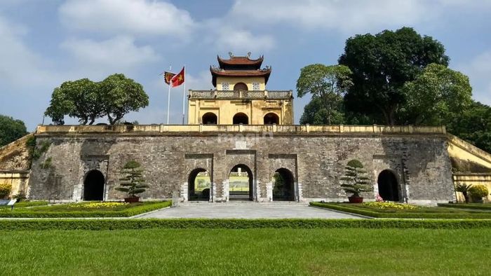Hoàng Thành Thăng Long – Di tích lịch sử đặc sắc