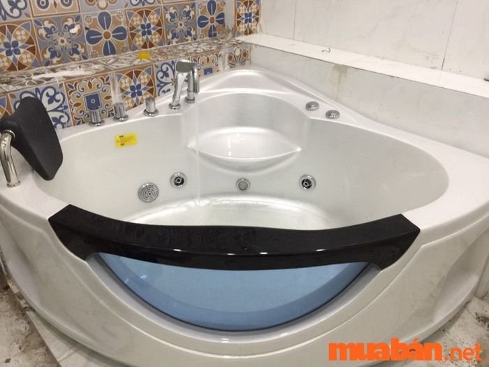 Liệu có nên lựa chọn bồn tắm nhựa hay không?