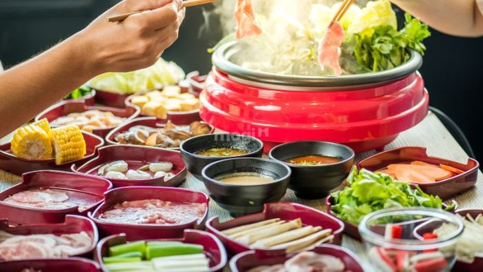 Thiên đường lẩu nướng tại 67 Chợ Phùng Khoang