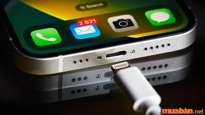 Cổng kết nối USB-C của iPhone 15 Ultra