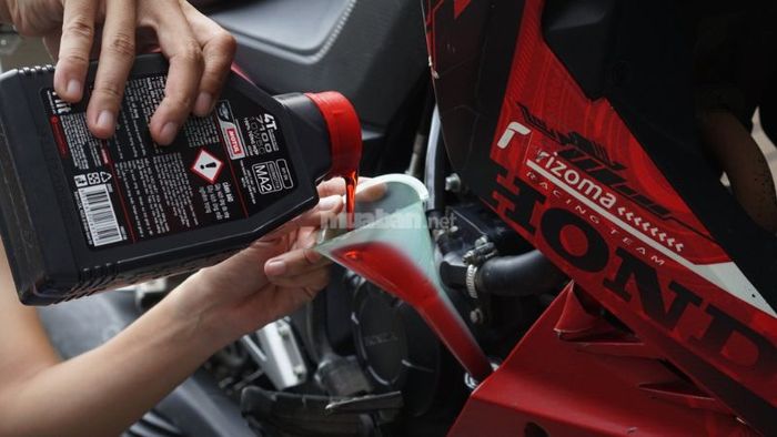 dầu nhớt xe số