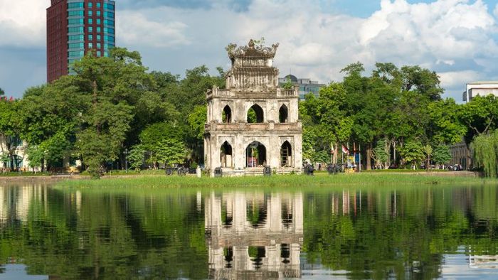 Những lưu ý khi du lịch tại Hồ Hoàn Kiếm