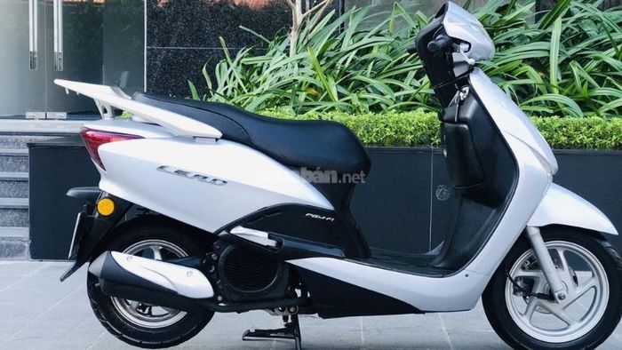 Honda Lead 2009 - Phiên bản đầu tiên
