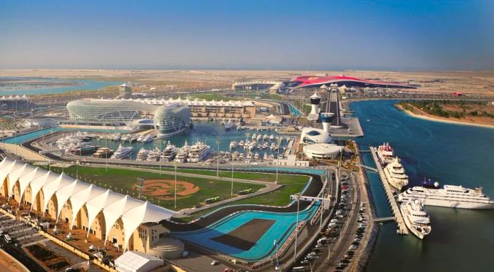 Yas Island is the home of Abu Dhabi’s premier theme parks.