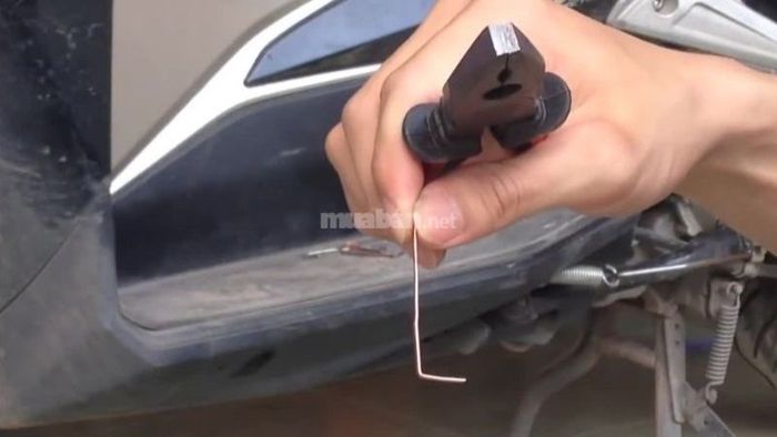 Hướng dẫn mở cốp xe SH