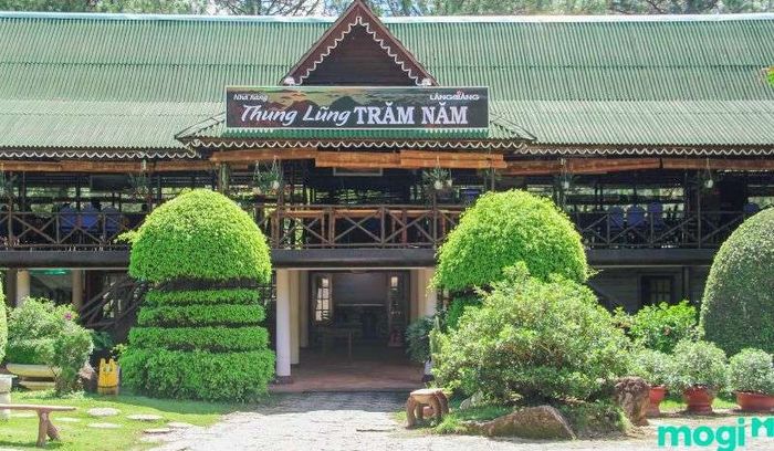 Khám phá Thung Lũng Trăm Năm