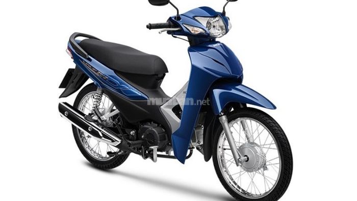 Khởi động xe số đúng cách